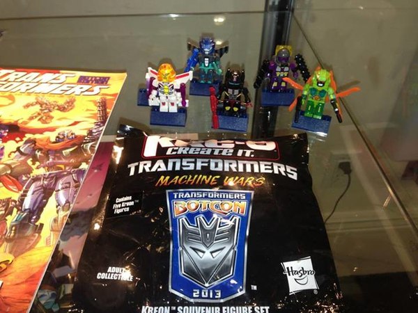 BotCon 2013   First Looks At Convention Exclusives Display Of Temination And Attendee Figures Image  (5 of 17)